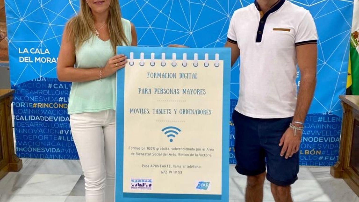 Rincón de la Victoria inicia un nuevo curso del proyecto de alfabetización digital para mayores