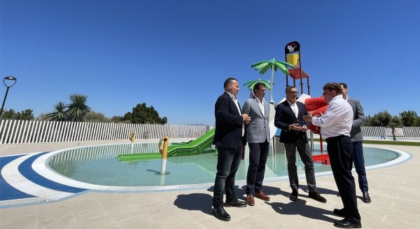 Vox denuncia 'el gasto excesivo' para la construcción del parque acuático infantil en Alhaurín El Grande