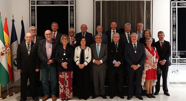 UMA.- La Universidad honra a sus rectores en el 50 aniversario de su fundación