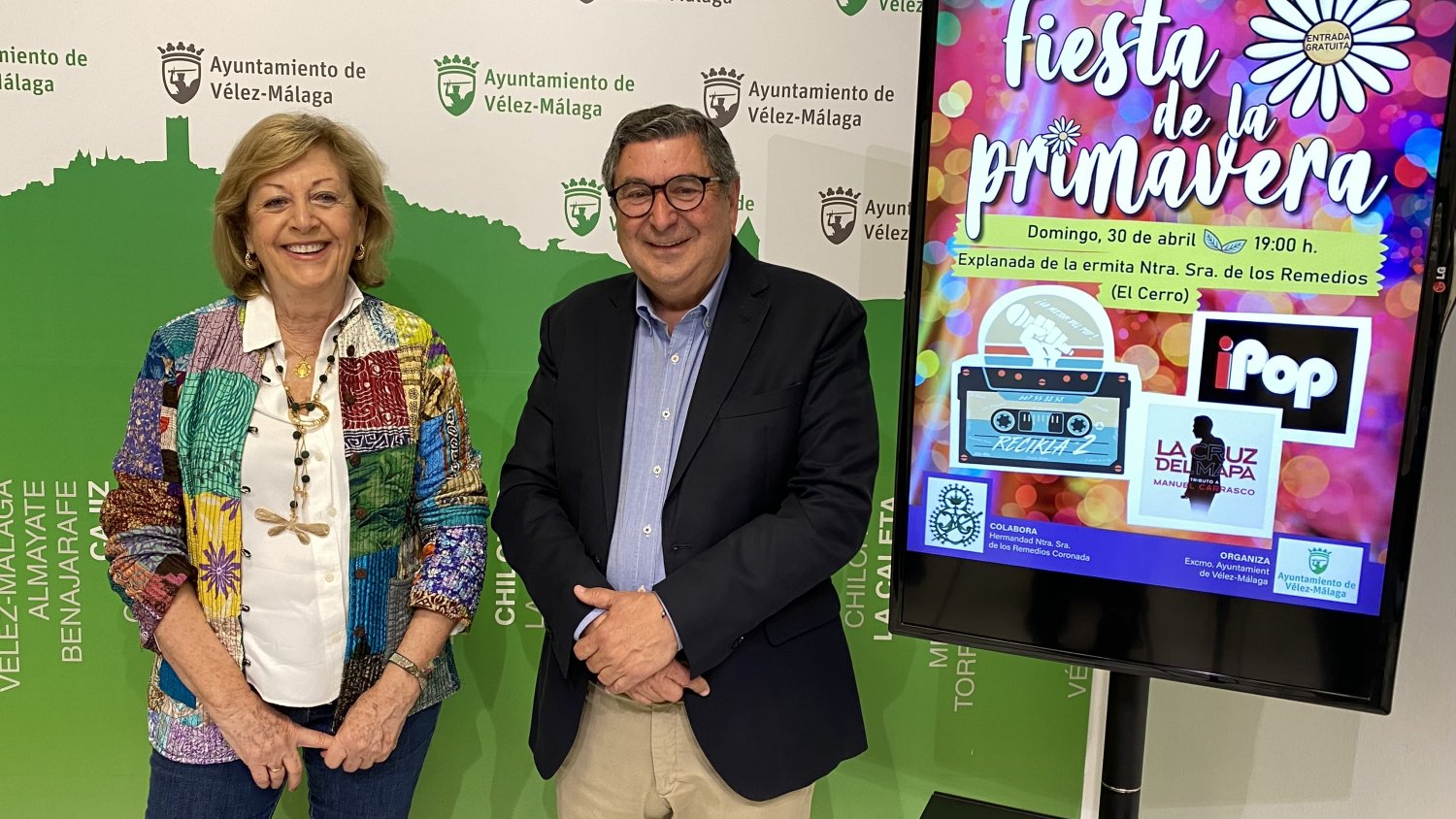 Vélez-Málaga celebra la primavera por todo lo alto con la presencia de 'Atomic Otro Way'