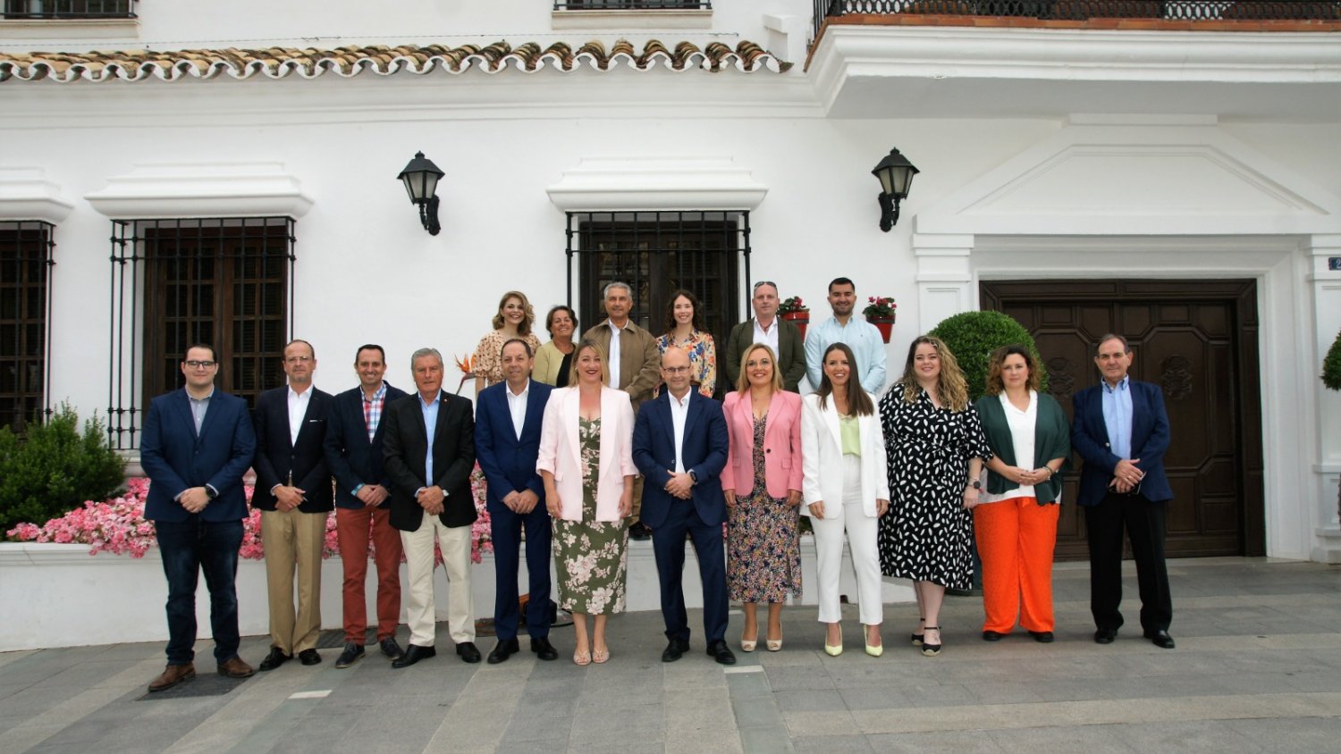 Cs Mijas presenta su lista a las municipales marcada por la juventud, la formación y la experiencia