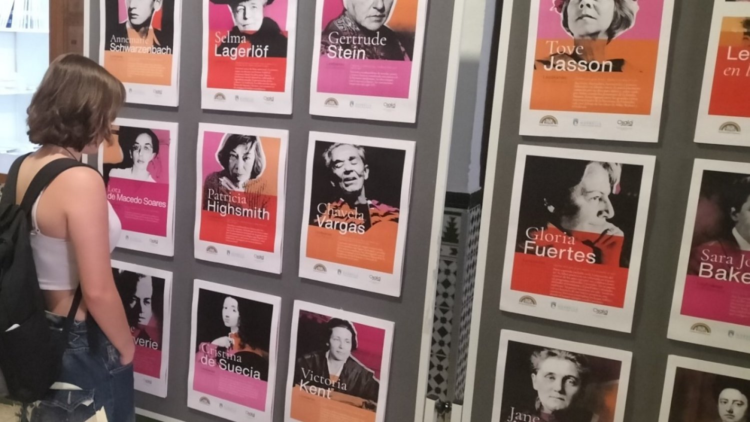 Marbella conmemora el Día de la Visibilidad Lésbica con una exposición dedicada a mujeres referentes en la historia