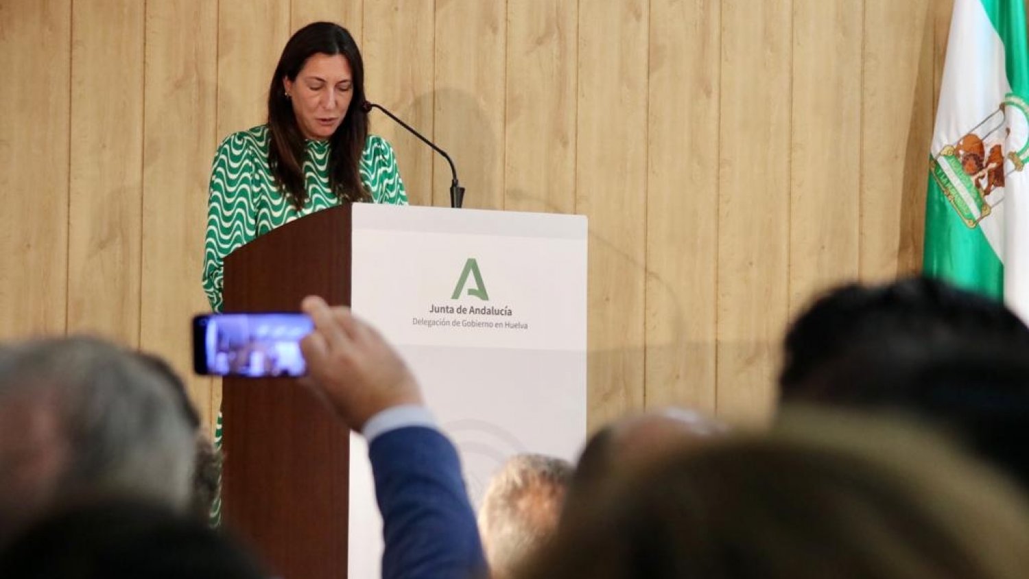Loles López anima a los delegados a trabajar 