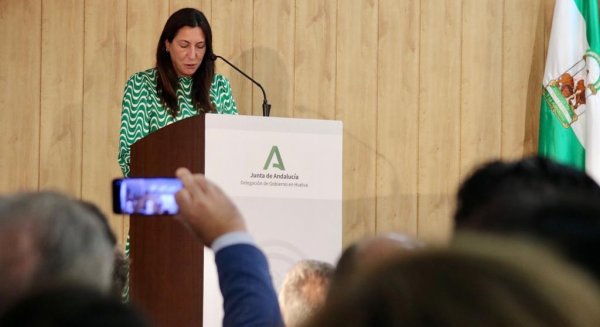 Loles López anima a los delegados a trabajar 