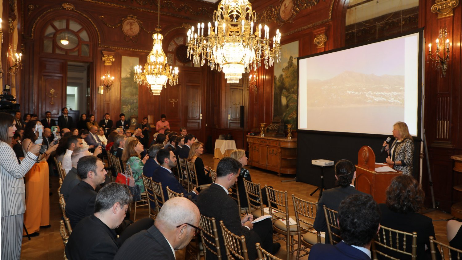 La alcaldesa destaca que Marbella refrendará su posicionamiento como destino con el proyecto de Ilanga Capital