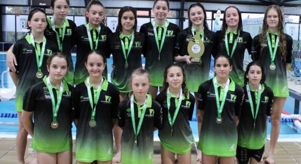 La cantera femenina del Waterpolo Málaga logra el regional Andaluz de categoría infantil