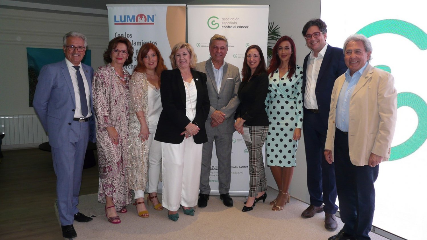 La Asociación Española contra el Cáncer de Benalmádena reúne empresarios para crear sinergias