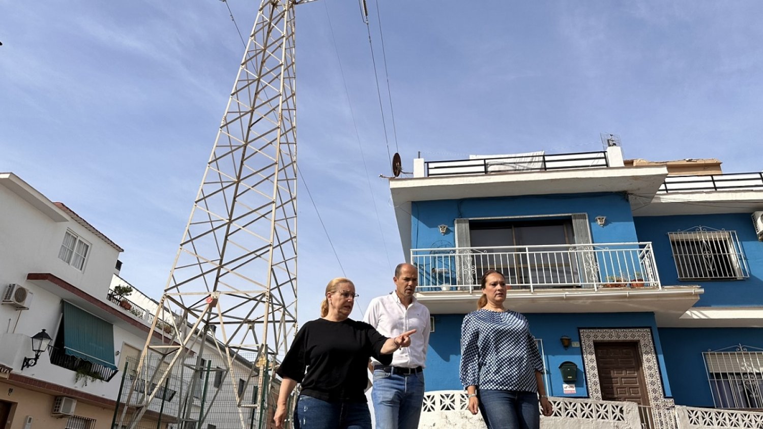 El Ayuntamiento de Fuengirola adjudica las obras de soterramiento del cableado de alta tensión de Los Pacos