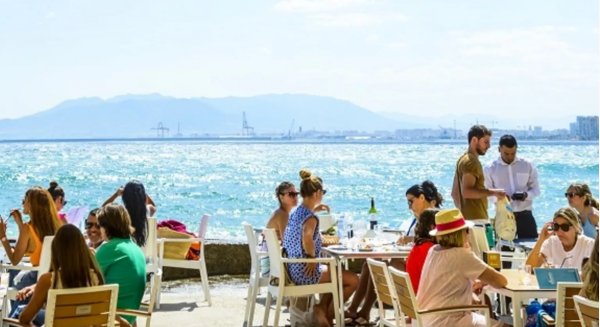 El empleo turístico supone en el primer trimestre del año el 16,8% de los ocupados en la Costa del Sol