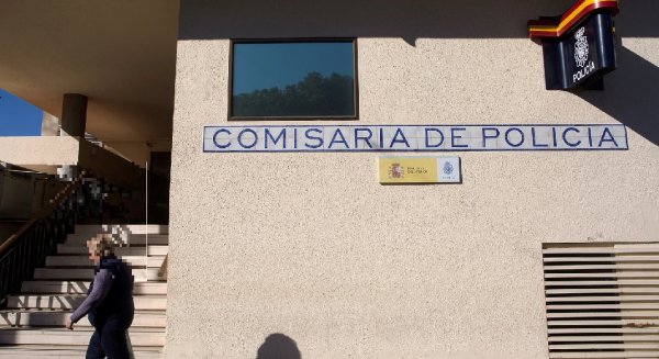 Detenidas cuatro mujeres y dos hombres por sustracciones a personas mayores en diferentes escenarios