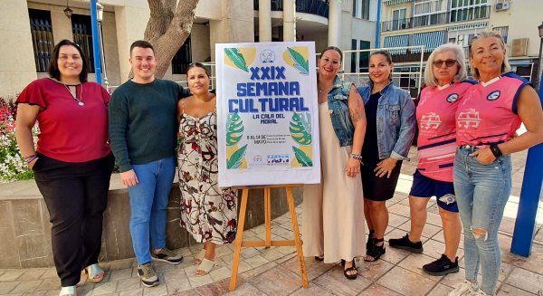 La Cala del Moral celebra la Semana Cultural con motivo de las Fiestas de las Cruces de Mayo