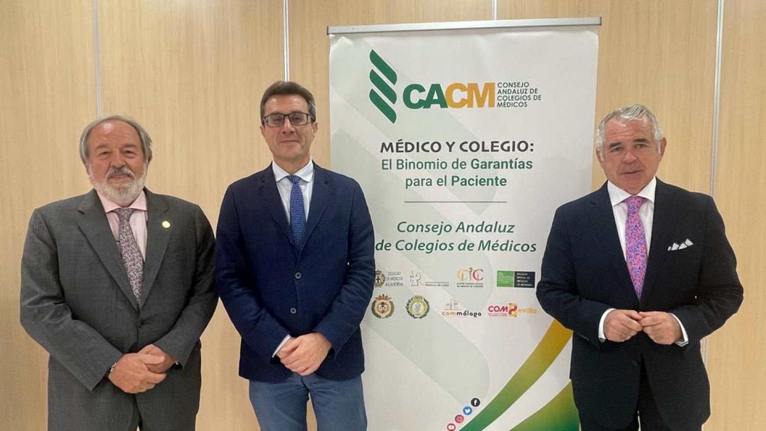 El Consejo Andaluz de Colegios de Médicos defiende el papel del médico de la sanidad privada 