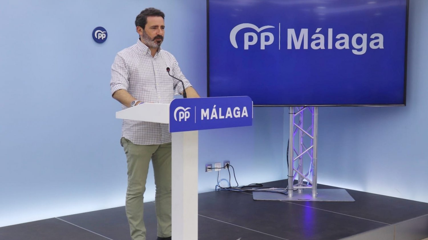 José Ramón Carmona: “El PSOE castiga el AVE y la red ferroviaria pero la utiliza sin pudor para hacer campaña”