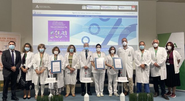 Tres unidades del Hospital Universitario Virgen de la Victoria reciben la certificación para la calidad de sus servicios