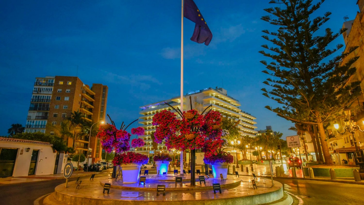 Torremolinos conmemora el Día de Europa con un taller de educación vial y castillos hinchables