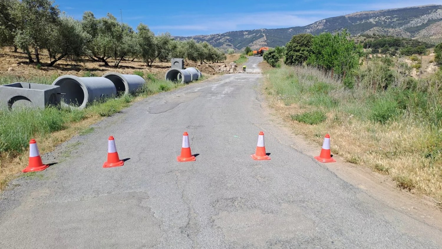 Comienzan las obras de ensanche de un tramo de la carretera El Burgo-Casarabonela