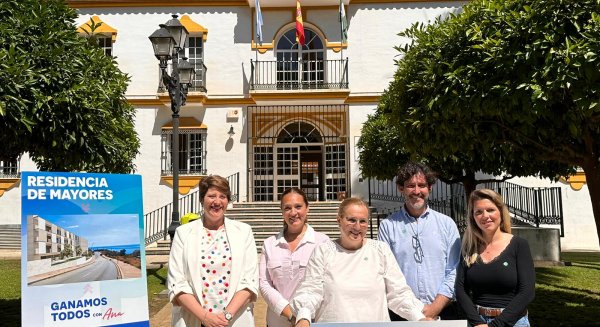 Ana Mula promete convertir el Hogar Social de Puebla Lucía en un Centro de Mayores en exclusiva para actividades