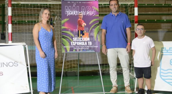 La selección española de talla baja de fútbol sala prepara el Europeo en Torremolinos