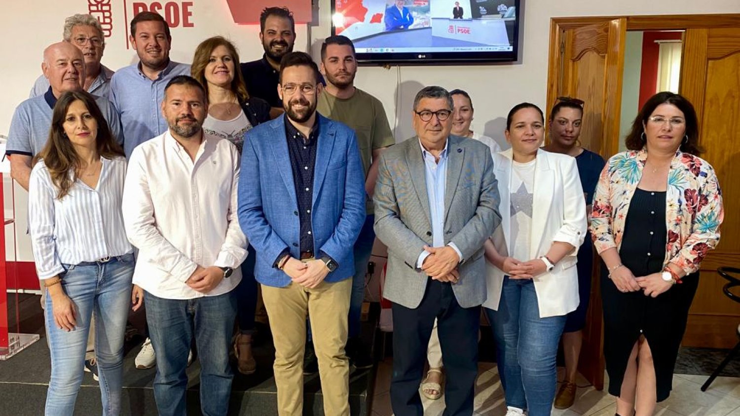 El PSOE de Vélez-Málaga presenta en una oficina virtual las actuaciones que han realizado para impulsar la transformación urbana de la ciudad