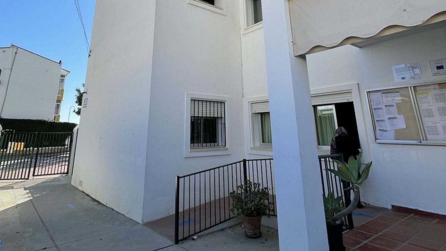 Publicada la adjudicación de las obras de eliminación de barreras en el CEIP Los Campanales de Mijas