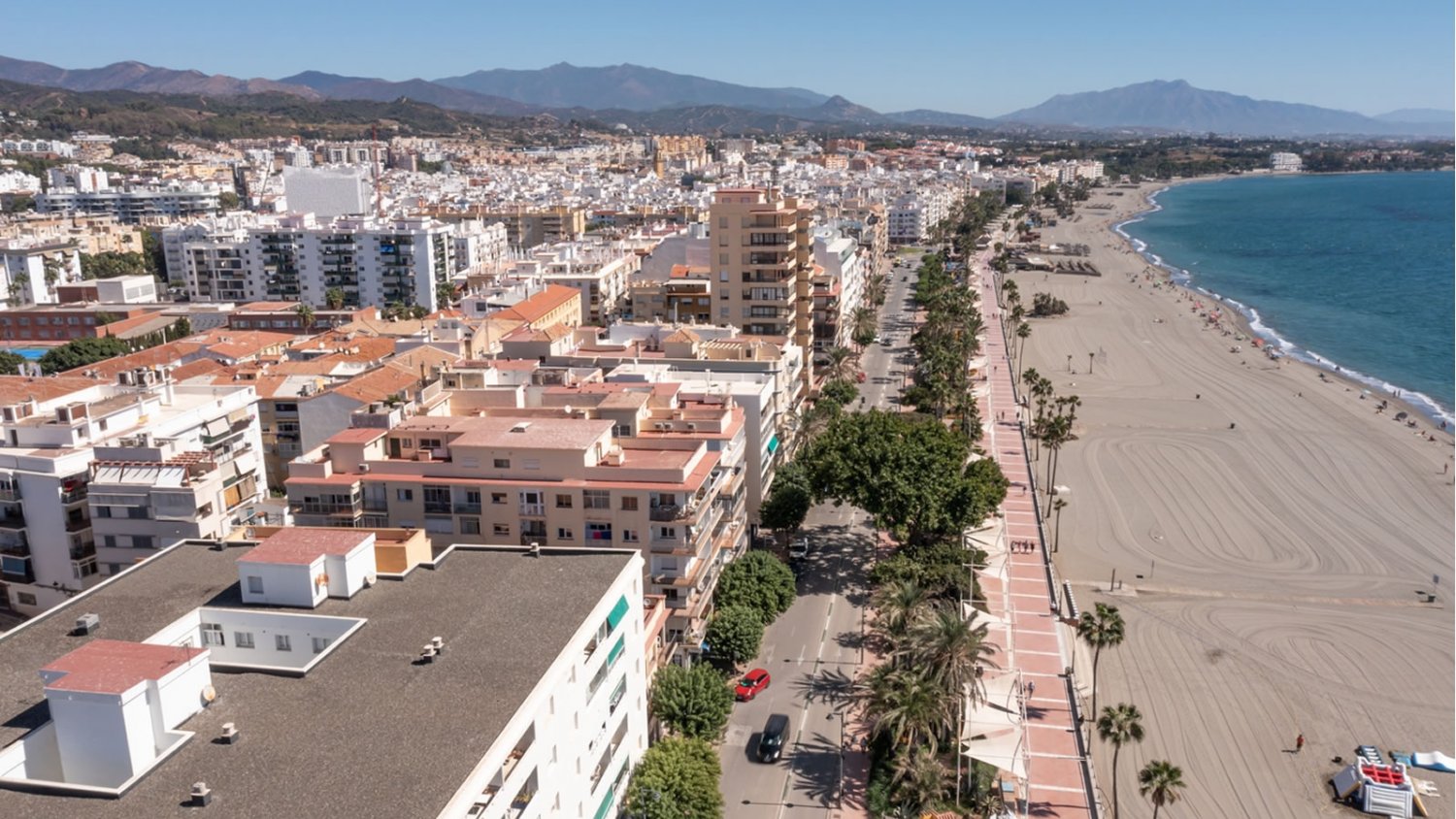 Estepona inicia las obras del segundo tramo del bulevar peatonal que abre la ciudad al mar