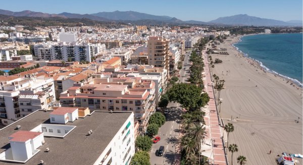 Estepona inicia las obras del segundo tramo del bulevar peatonal que abre la ciudad al mar