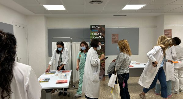 El Proyecto Soludable ha organizado unas jornadas en el Hospital Costa del Sol para conmemorar hoy el ‘Día Mundial del Melanoma’ 