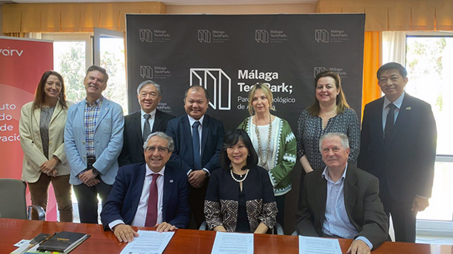 UMA.- Una delegación de la Universidad de Filipinas fortalece vínculos con la Universidad