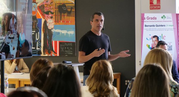 UMA.- Bernardo Quintero desvela en la Universidad cómo crear una startup y venderla a Google