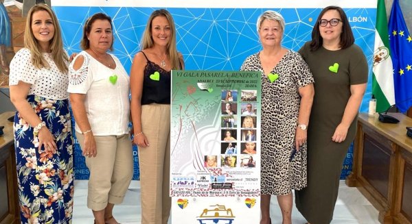 Rincón de la Victoria recupera y celebra la 6ª Gala Pasarela a beneficio de la Asociación ASALBEZ