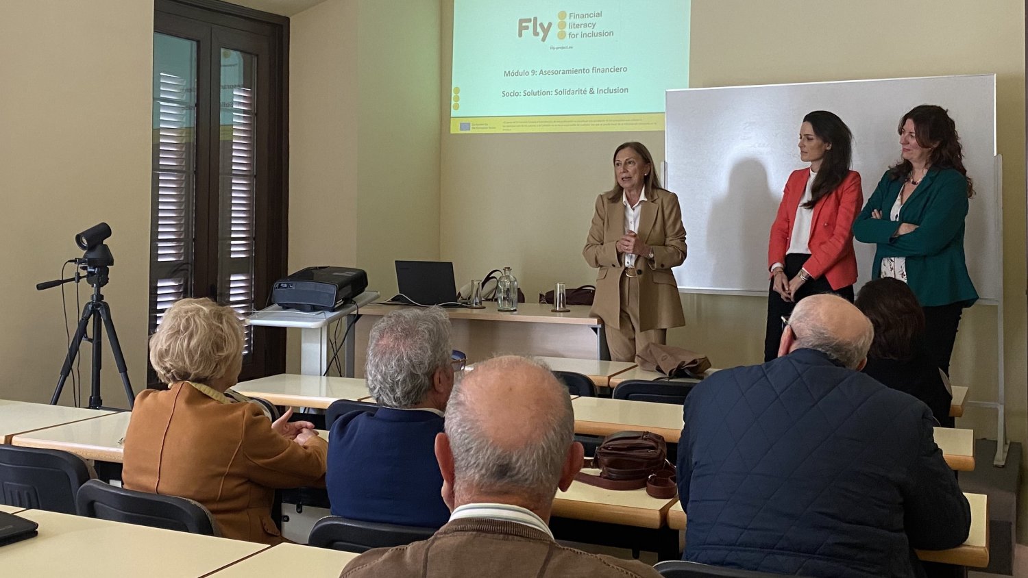 UMA.- El proyecto FLY ofrece formación online sobre educación financiera a través de una plataforma de recursos educativos