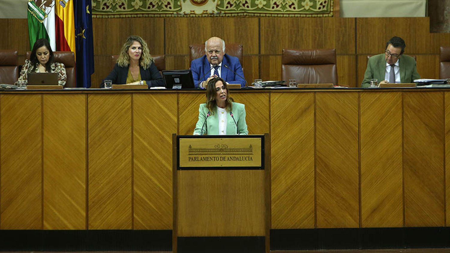 El Parlamento convalida el decreto ley para el aval hipotecario a menores de 35 años