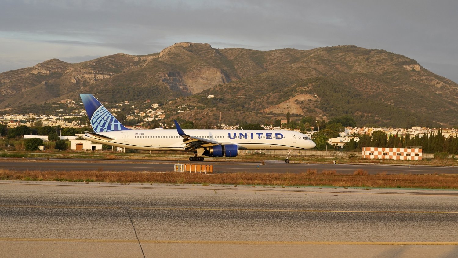 Andalucía recupera la conexión aérea desde EE.UU. con la ruta de United entre Nueva York y Málaga 