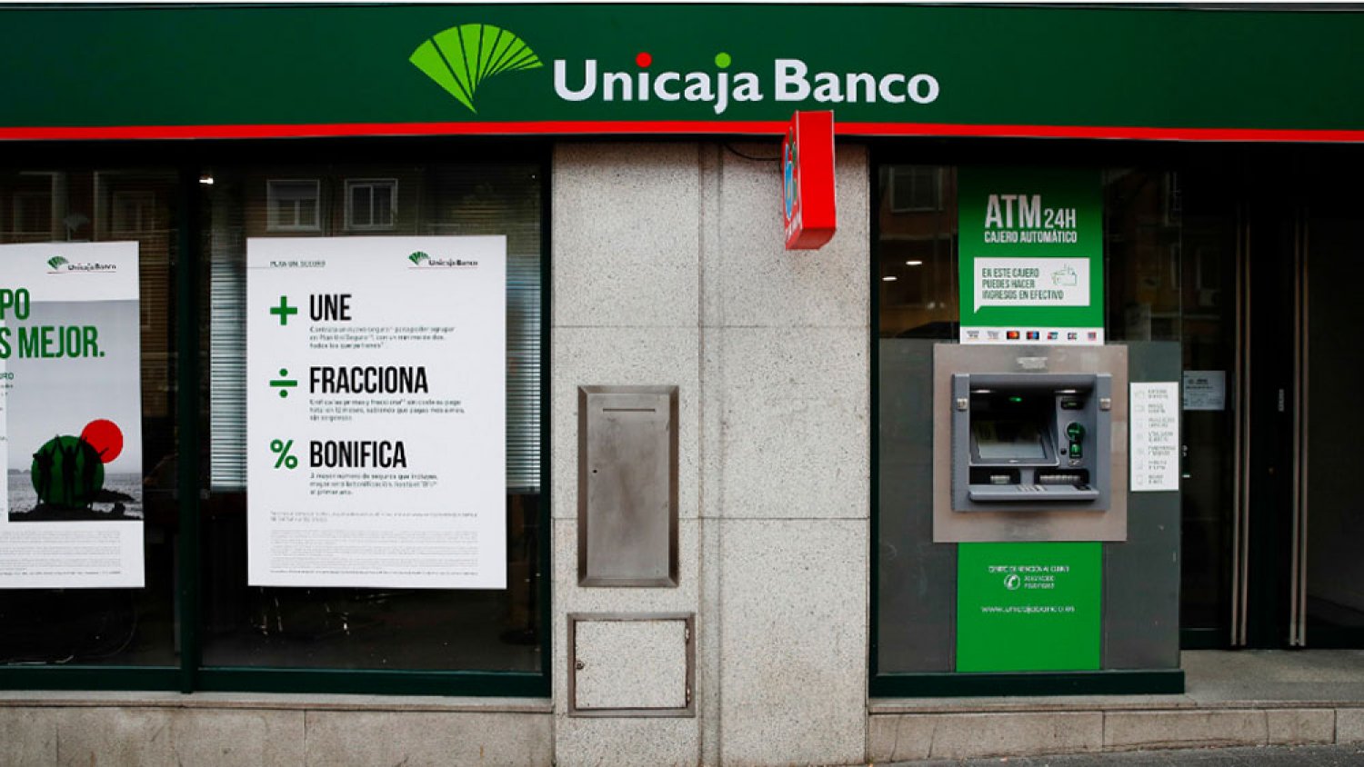 Unicaja Banco aprueba el cese de Manuel Menéndez Menéndez