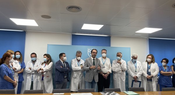 El servicio de Nefrología del Hospital Regional de Málaga recibe la certificación de calidad en nivel óptimo