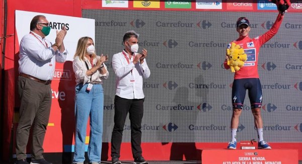 Bernal destaca el impacto promocional de la Vuelta a España para mostrar la singularidad de Andalucía