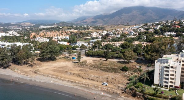 El Ayuntamiento inicia las obras del tramo de corredor litoral que unirá Veramar, Bermeja Beach y El Cristo  