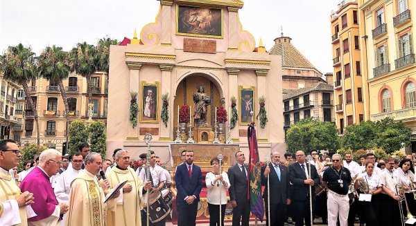 La Agrupación de Cofradías volverá a instalar su altar del Corpus en la plaza de la Constitución
