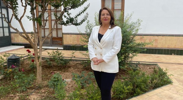 La consejera pide al Gobierno que deje de utilizar al sector agrario andaluz en la contienda política