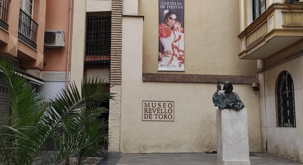 El Museo Revello de Toro celebra el 97 cumpleaños del pintor con entrada gratuita, visitas guiadas y regalos
