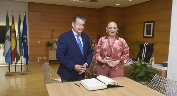 La Junta da un paso más hacia la administración electrónica municipal con una herramienta para agilizar trámites