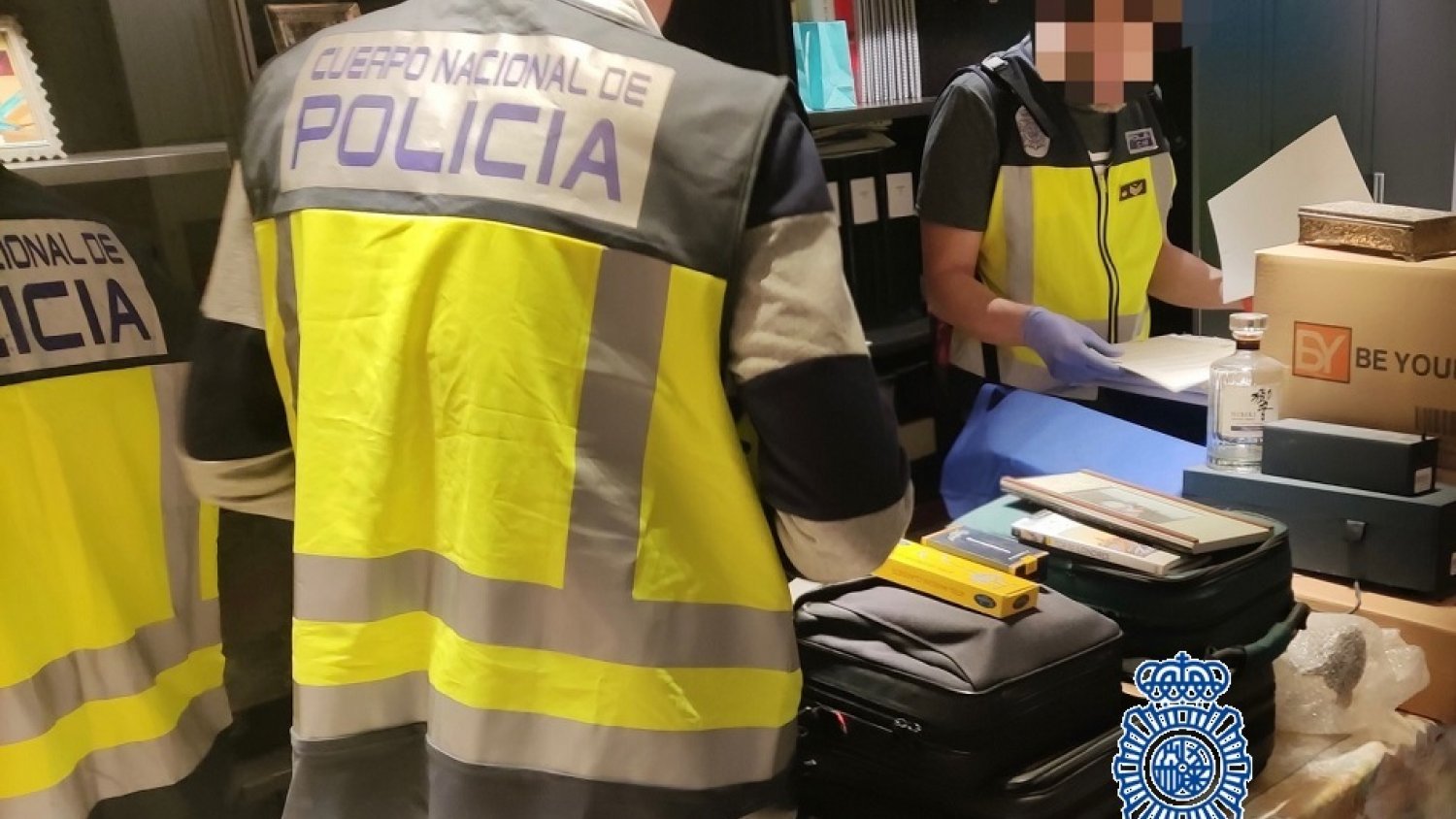 Detenido el director financiero de un grupo empresarial por estafa continuada, falsedad documental y apropiación indebida