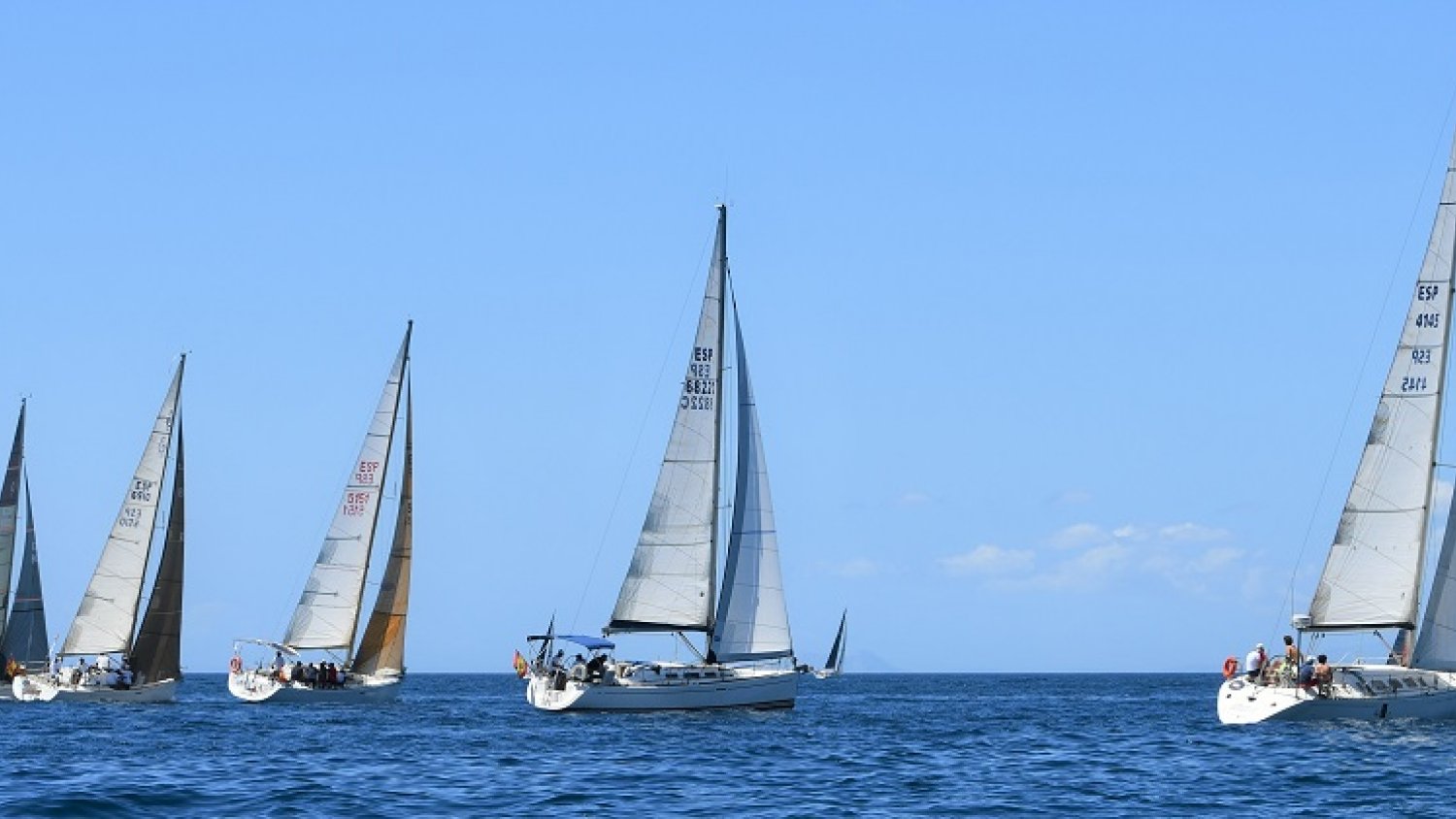 Éxito de participación en la cuarta etapa de la I Liga de Cruceros Senda Azul-Costa del Sol 'Trofeo San Bernabé'