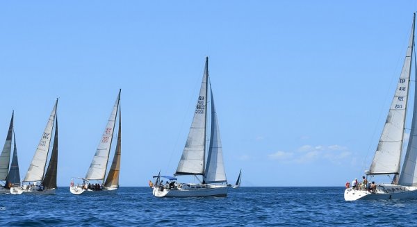 Éxito de participación en la cuarta etapa de la I Liga de Cruceros Senda Azul-Costa del Sol 'Trofeo San Bernabé'