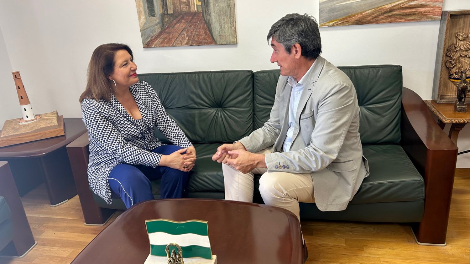 Junta y Ayuntamiento de Adra analizan el proyecto de obras de depuración en La Alcazaba y Guainos