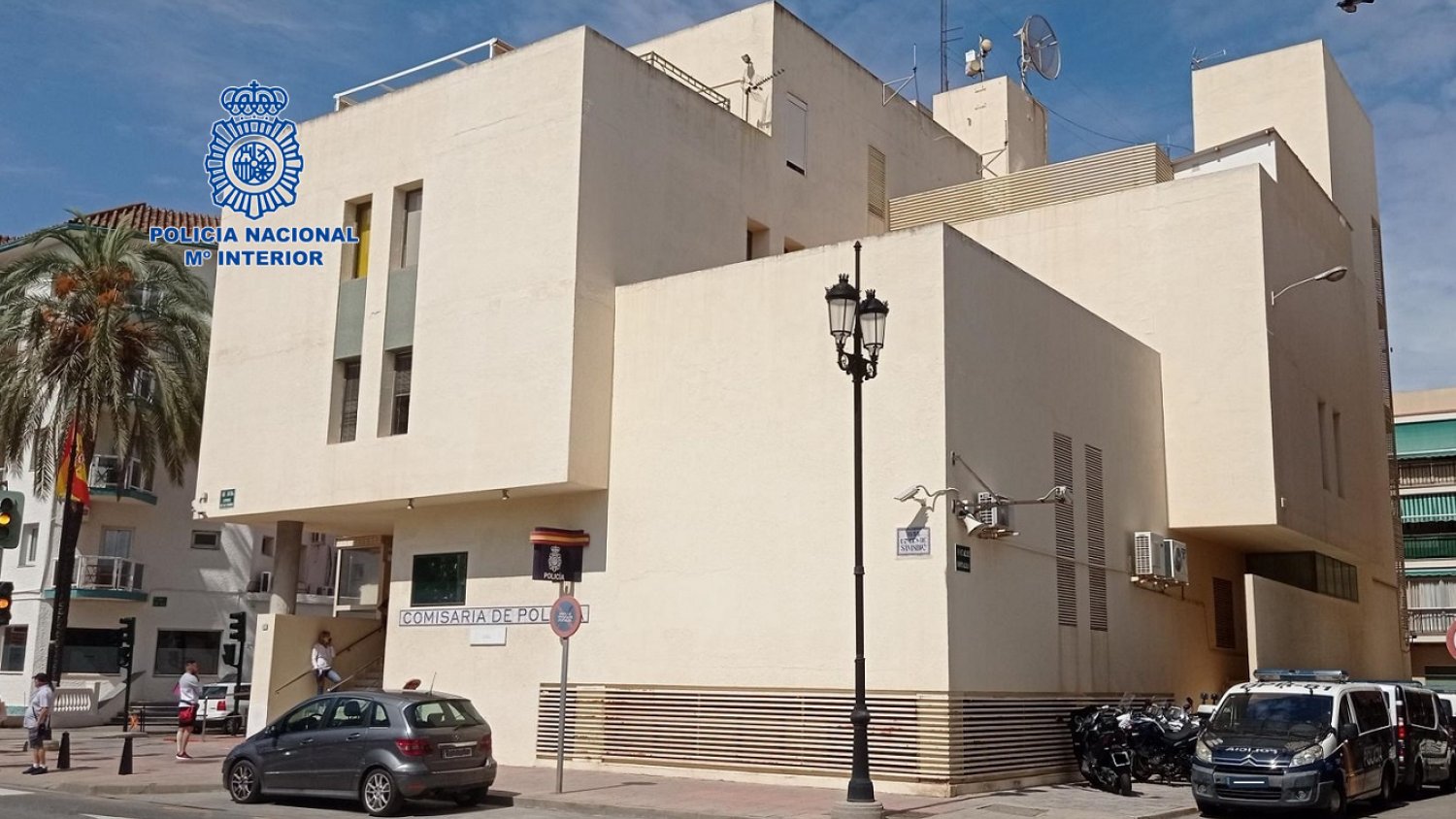 La Policía Nacional detiene a un joven por una agresión a una mujer transexual en Fuengirola