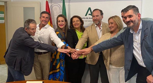 Consejería de Agricultura e Interfresa dan sus primeros pasos para la futura figura de calidad