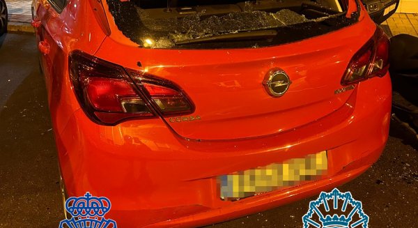 Dos detenidos por agredir con hachas de cocina a un hombre con muletas, amenazas y daño a un turismo