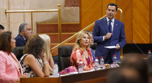 Moreno pide dejar la demagogia y trabajar por Andalucía, anteponiendo su interés general por encima de todo