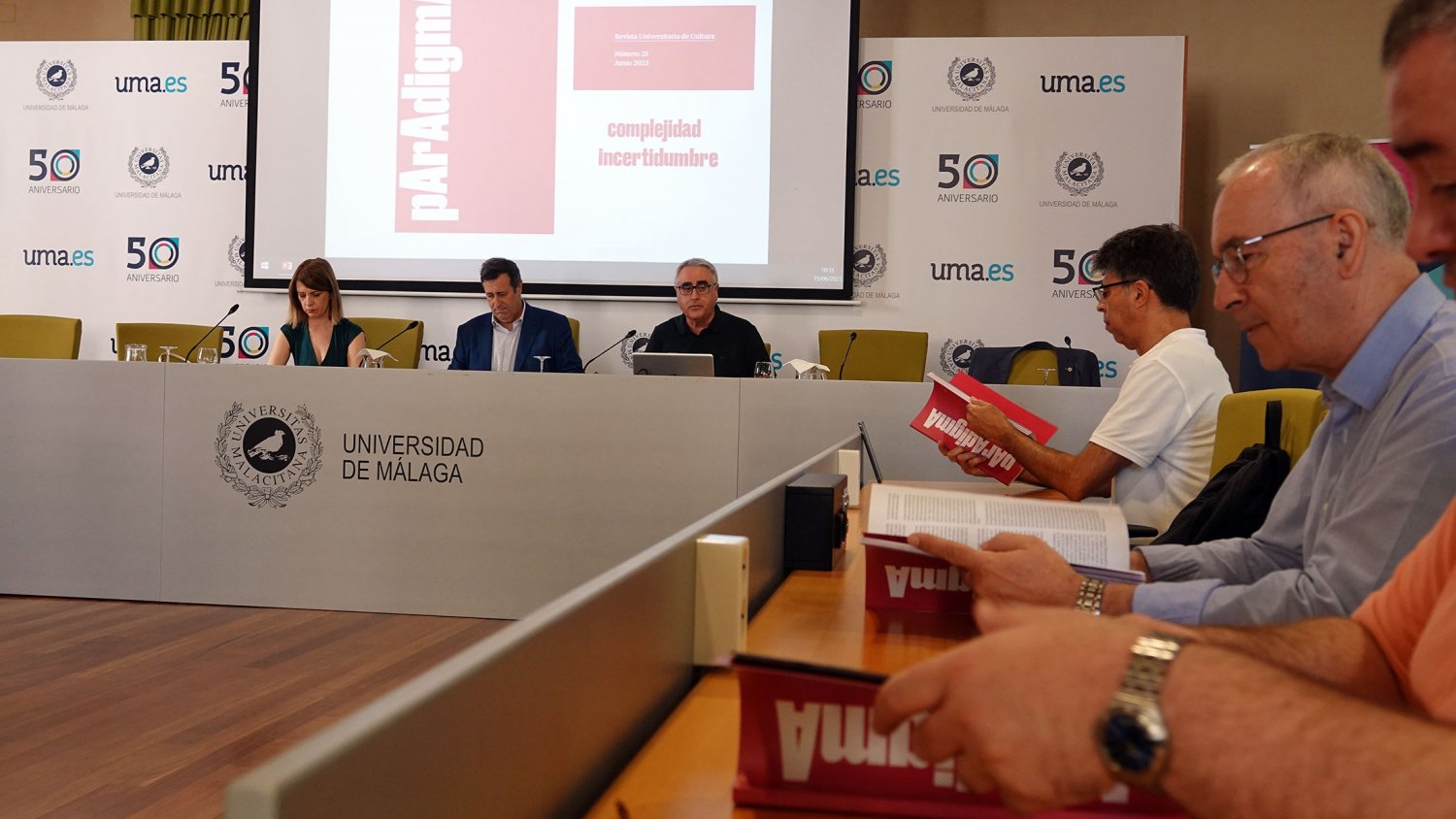 UMA.- La incertidumbre y la complejidad centran el número 25 de 'Paradigma'
